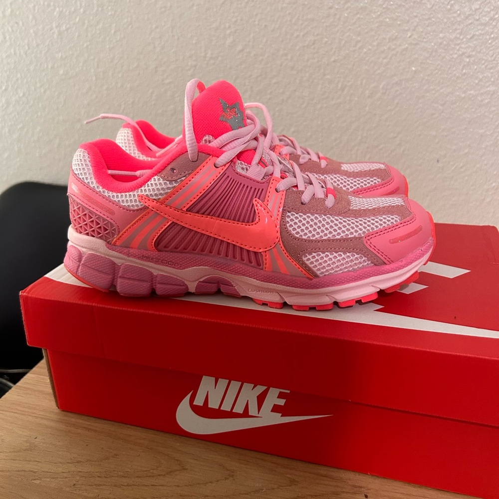 Nike Vomero 5